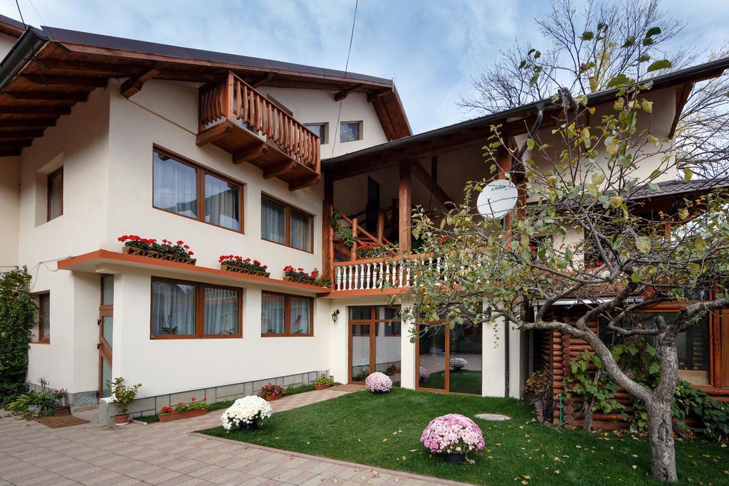 La Coltul Castelului Bran Boutique Ξενοδοχείο Εξωτερικό φωτογραφία